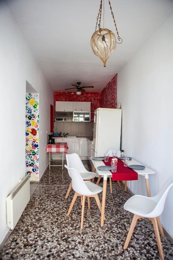 Family House In Lakones Villa ปาเลโอกัสไตรซา ภายนอก รูปภาพ